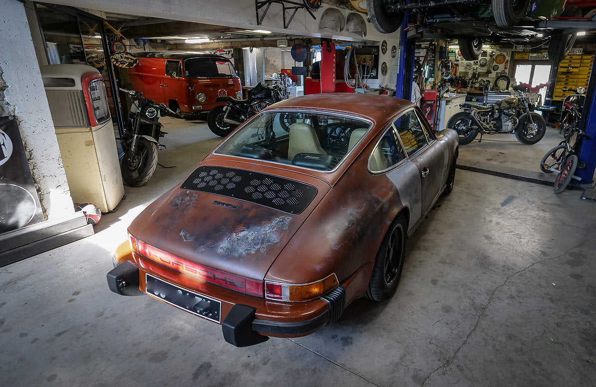 911G7 grille Aluminium Thermolaquée noire